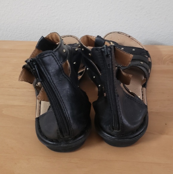 💲💲Black Studded Sandals - Picture 6 of 6